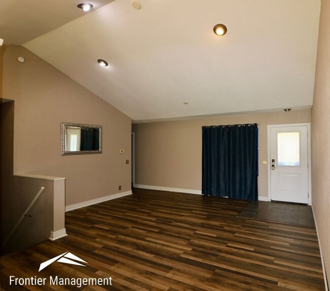 Photo - 2607 Rogers Blvd Unit 2607 Rogers - B