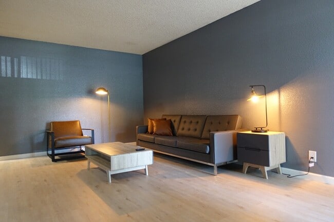 Photo - Sunrise Center Apartments