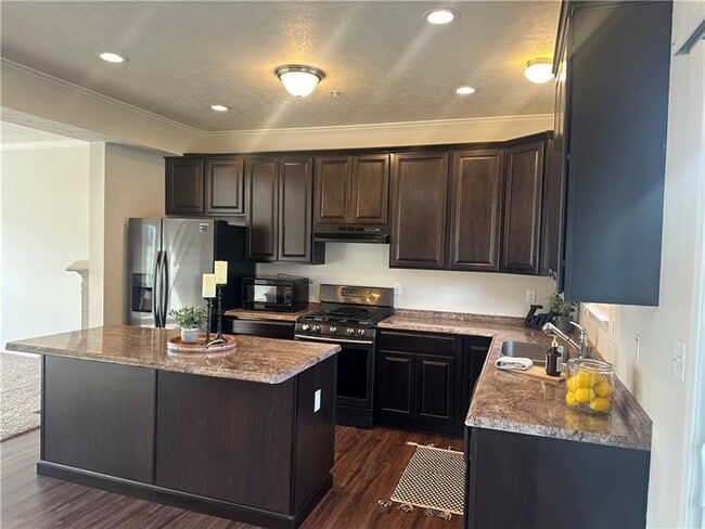 Photo - 248 Grace Manor Dr