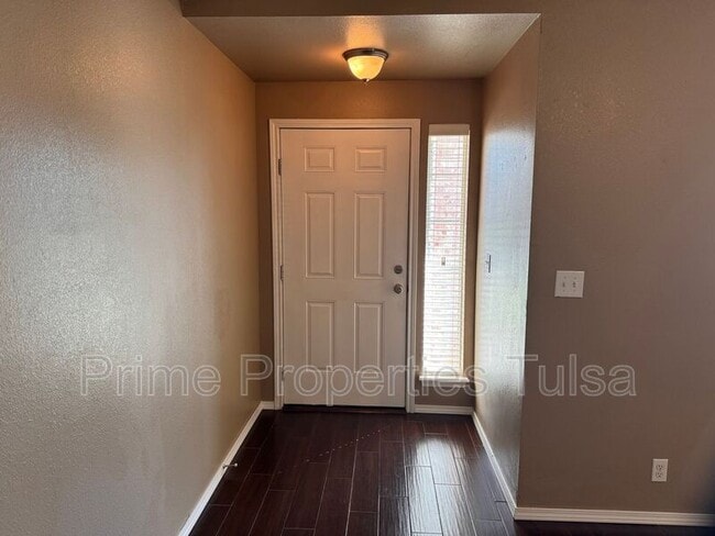 Photo - 9028 E 99th St S