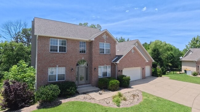 Photo - 308 Windsor Forrest Rd
