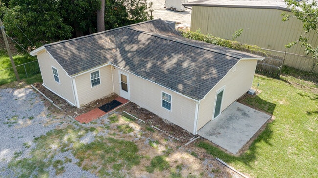 Photo - 2621 State Rd S-21-535