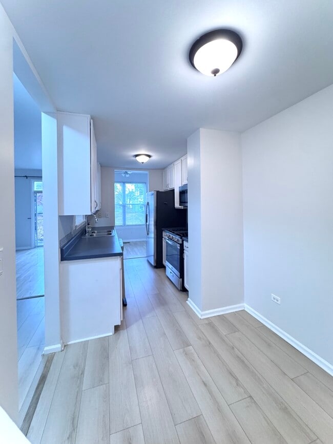 Photo - 2350 Sheehan Dr