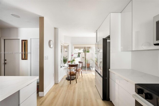 Photo - 10233 NW 52nd Ln Unit 0