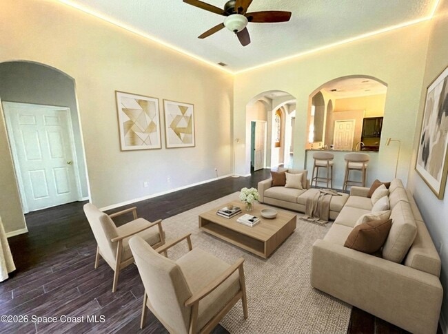 Photo - 1600 Tailfeather Ct