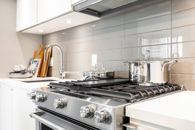 Photo - Central Place