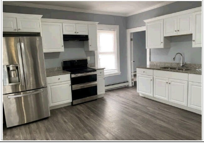 Building Photo - 136 W Clifford St Unit 1