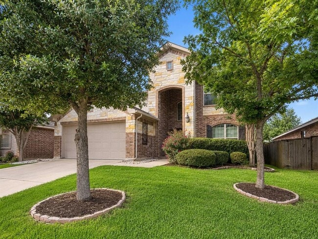 Photo - 313 Briar Park Dr