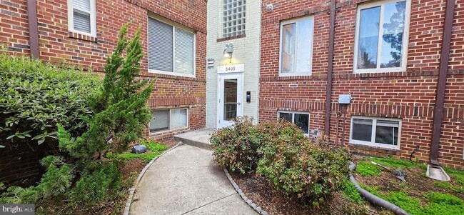 Photo - 5405 9th St NW Unit 306