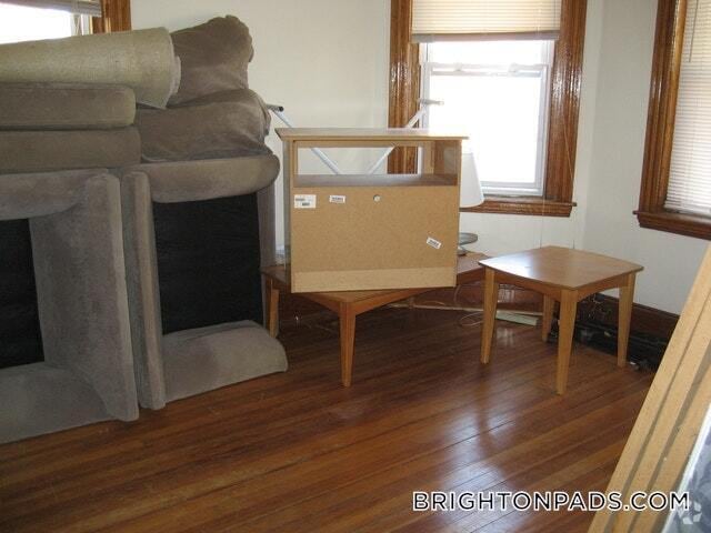 Building Photo - 35 Waverly St Rental