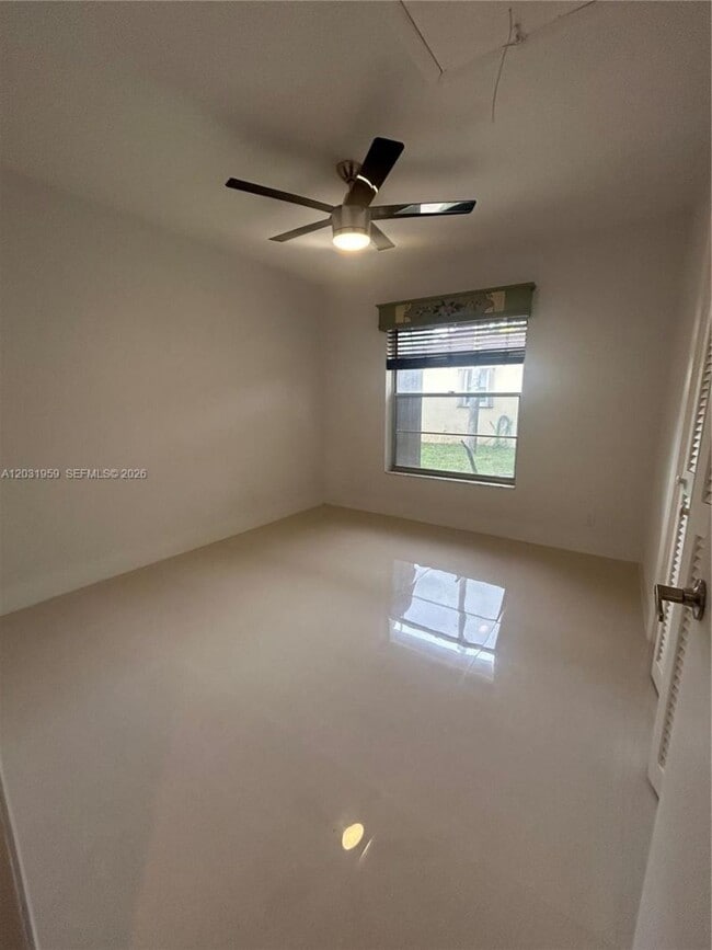 Photo - 322 Briarwood Cir Unidad 2 Bedroom Villa for Rent