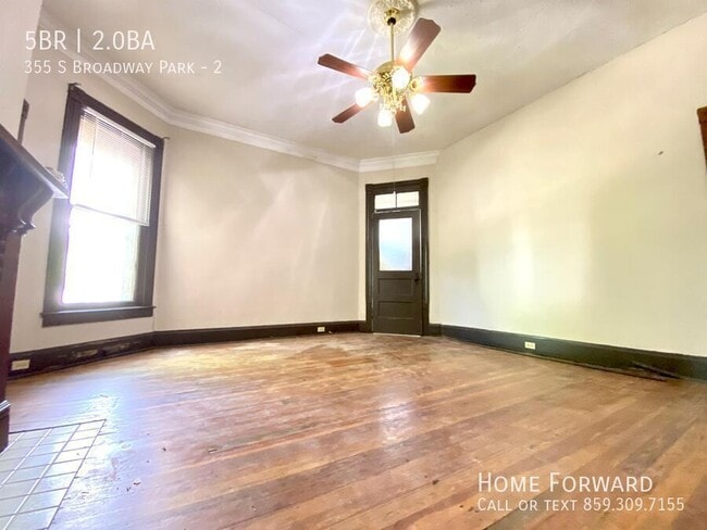 Photo - 355 S Broadway Park Unit 2