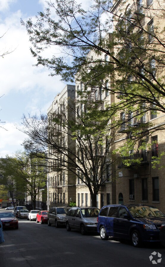 15 Magaw Place - 15 Magaw Place