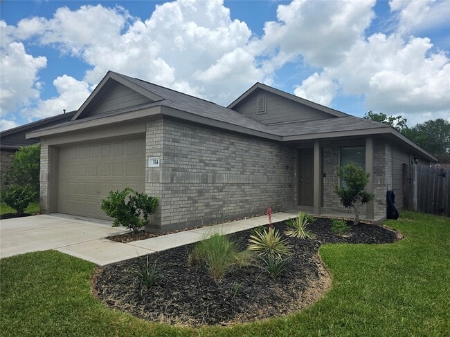 Building Photo - 314 Riverwood Village Ln