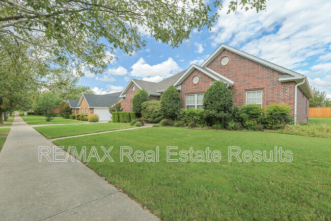 Photo - 6454 Norman Ave