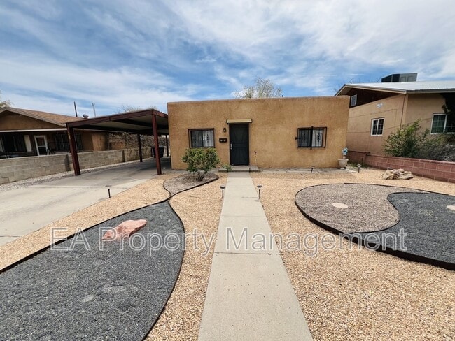 Building Photo - 1402 Phoenix Ave NW