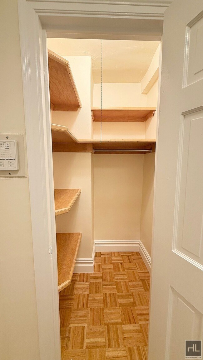 Photo - Christopher Street Unit 4N