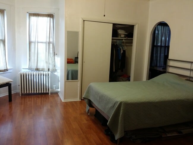 Photo - 231 Columbus Pl Unit #2