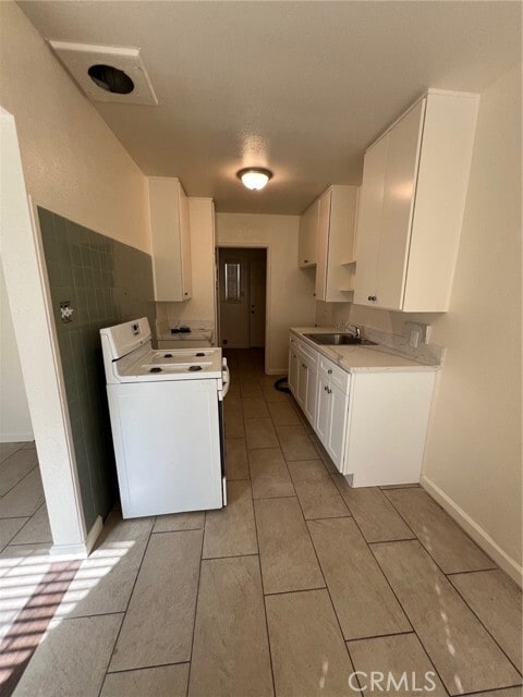 Photo - 635 W 17th St
