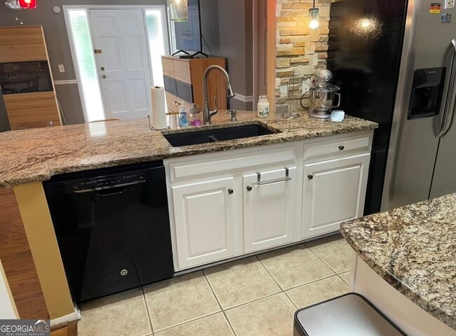 Photo - 151 Twiggs Cor