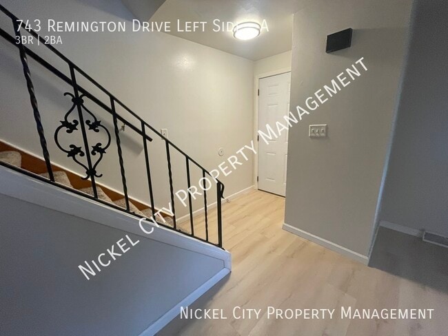 Photo - 743 Remington Dr Unit A