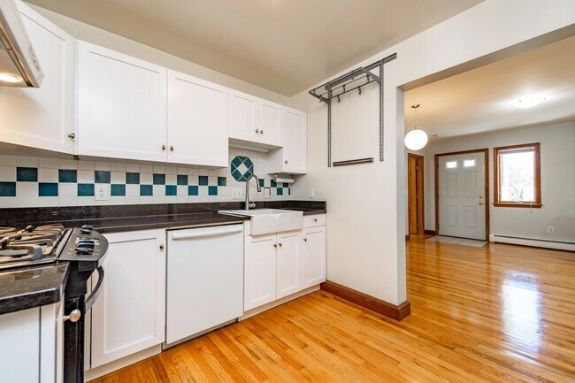 Photo - 21 Orchard St Unit 1