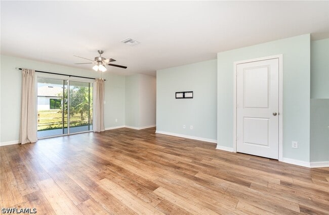 Photo - 165 Blackstone Dr