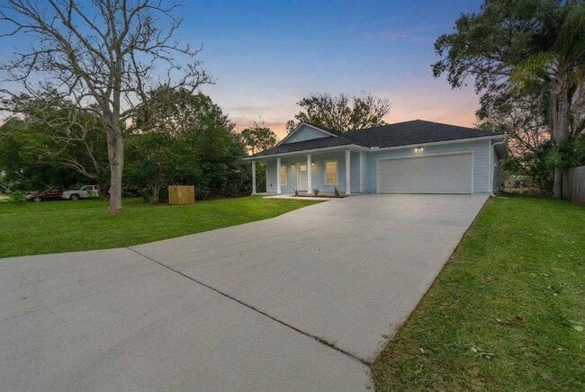 679 Coral Cir