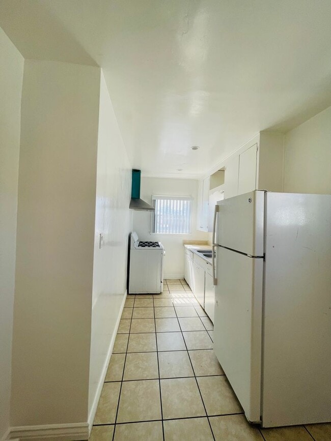 Photo - 158 N Ventura Ave