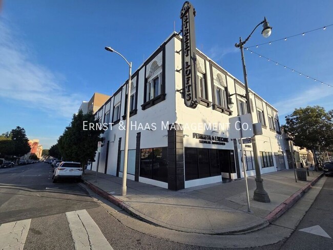 Building Photo