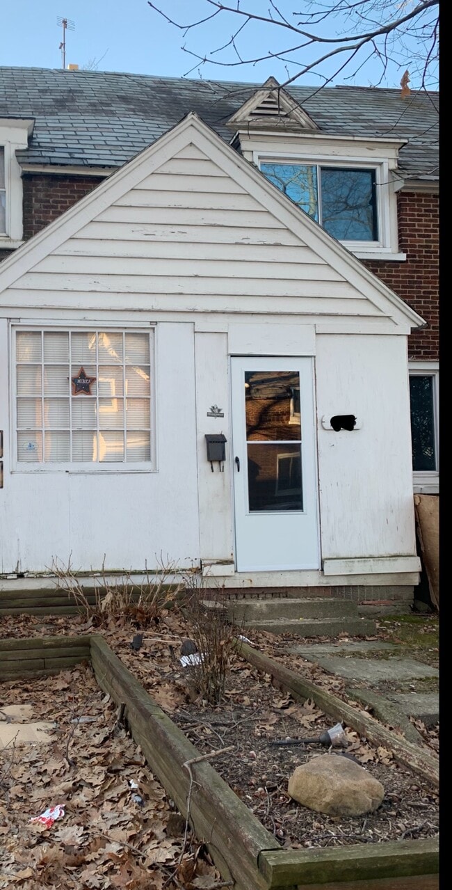 Photo - 1813 W 14th St