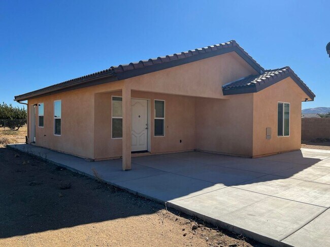 Photo - 40716 30th St W