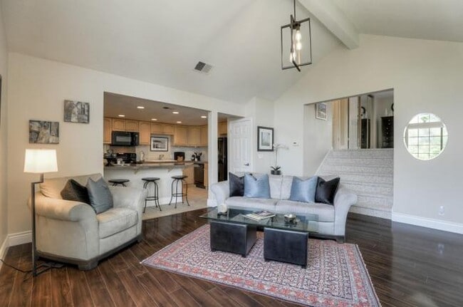 Photo - 3188 Heather Ridge Dr Unit Willow Glen Room