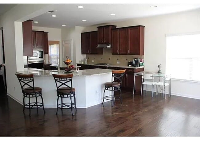 Photo - 6830 Rocking Horse Ln