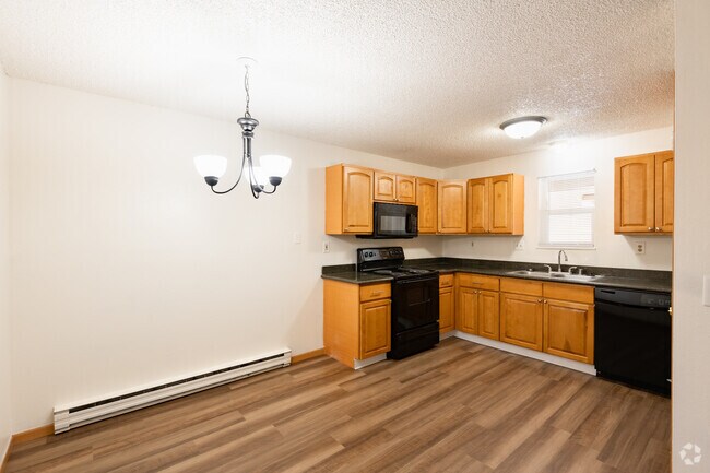 2BD, 2BA - 990-1,200SF - The Port Apartments