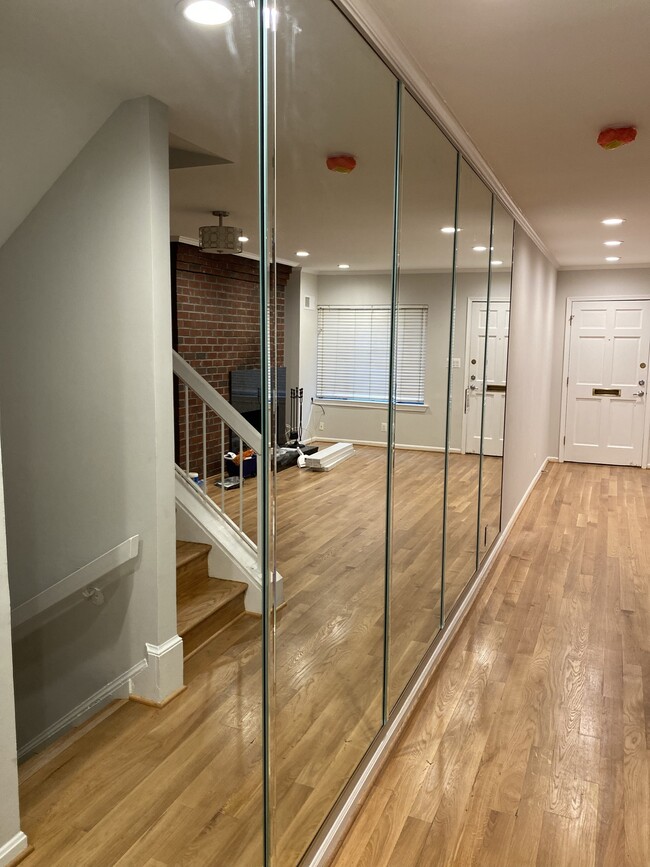 Planta principal - 1085 Paper Mill Ct NW