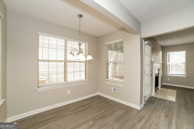 Photo - 1097 Hidden Brook Trail