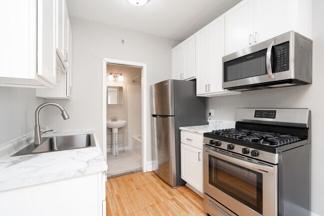 Photo - 225/227/233 Oak Grove St – Oak Grove Downtown