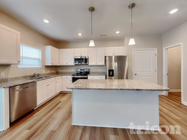 Photo - 3718 Streamside Dr