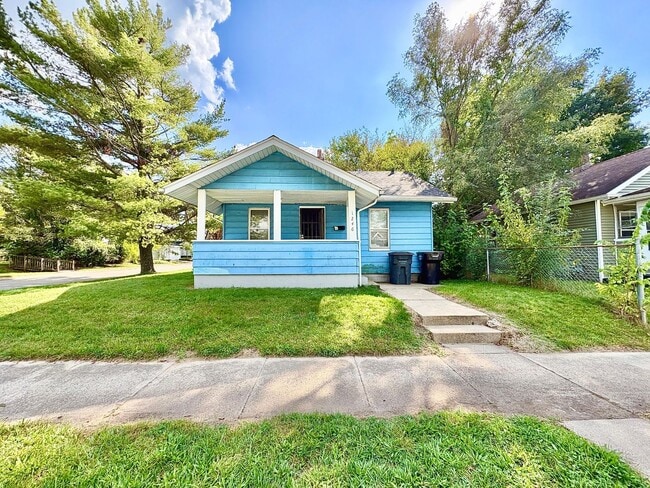 Photo - 1246 Bissell St