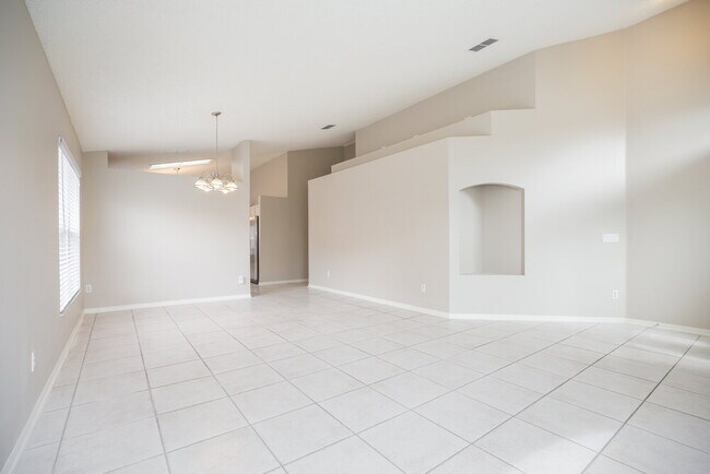 Photo - 15833 Pine Lily Ct