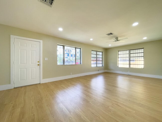 Photo - 2287 NW 63rd St