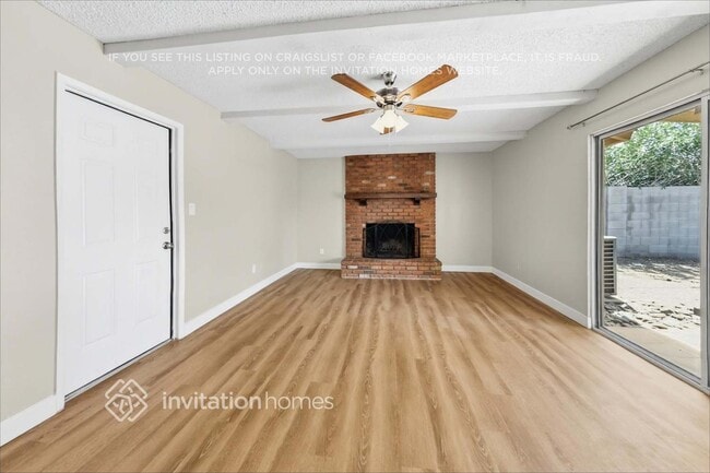 12042 N 28th Pl