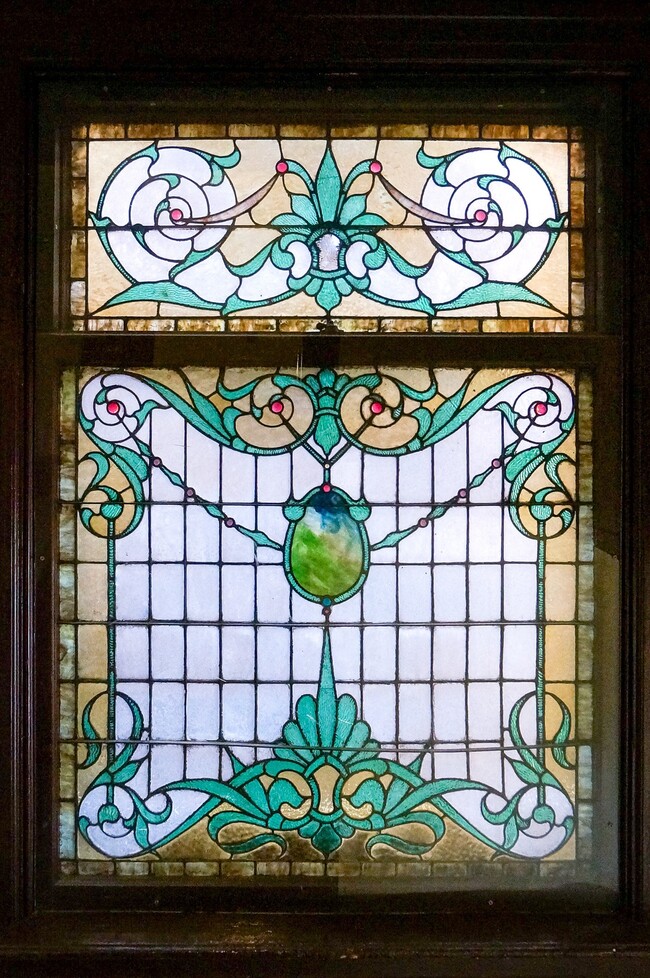 Vidrieras de Tammerlane - The Mirabella