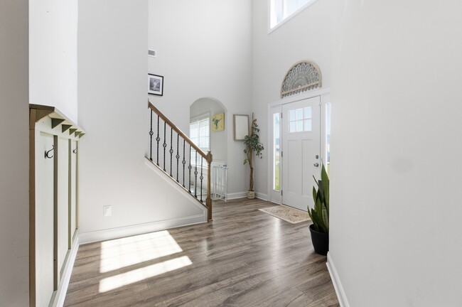 Photo - 2012 Snapper St