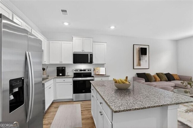 Photo - 170 Piedmont Ave SE