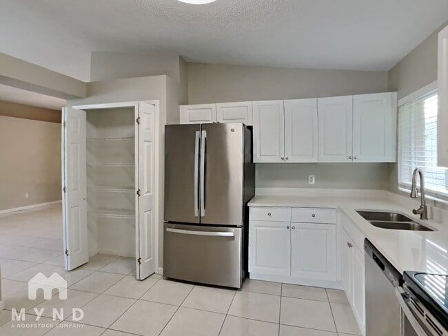 Photo - 1105 Manigan Ave
