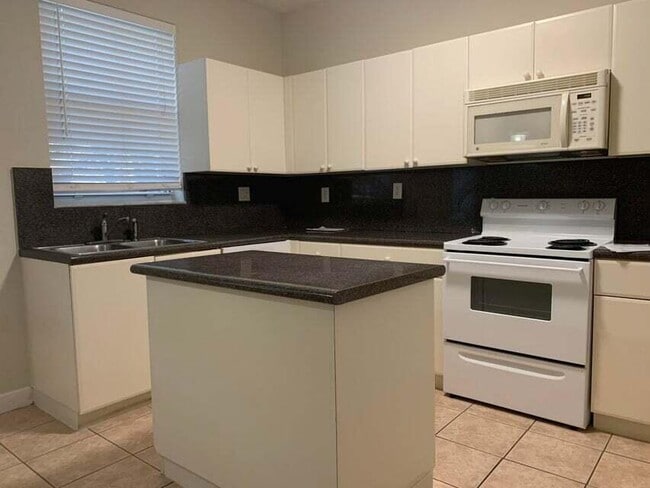 Photo - 3507 Shoma Dr