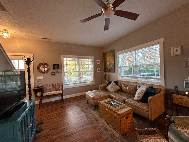 Photo - 2 Mill Creek Loop