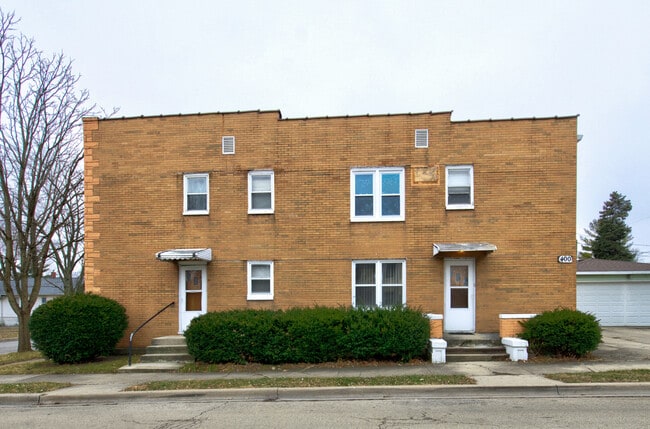 Photo - 400 Moran St House